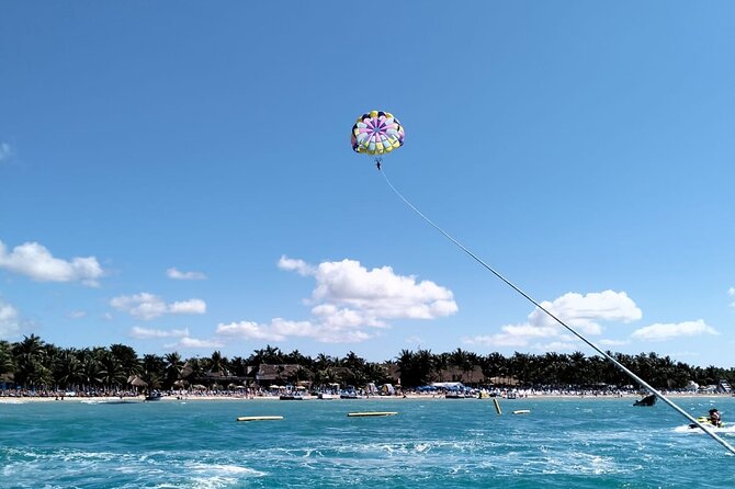 15-minute Private Parasailing Experience in Cozumel - Why the private format matters