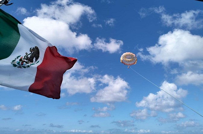 15-minute Private Parasailing Experience in Cozumel - Weather can change the schedule