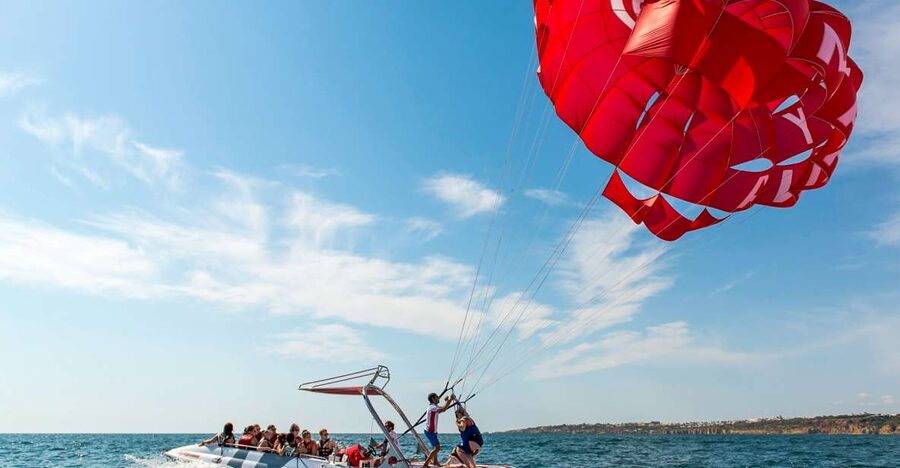 Albufeira: Single, Double or Triple Parasailing Tour - Key points to know before booking