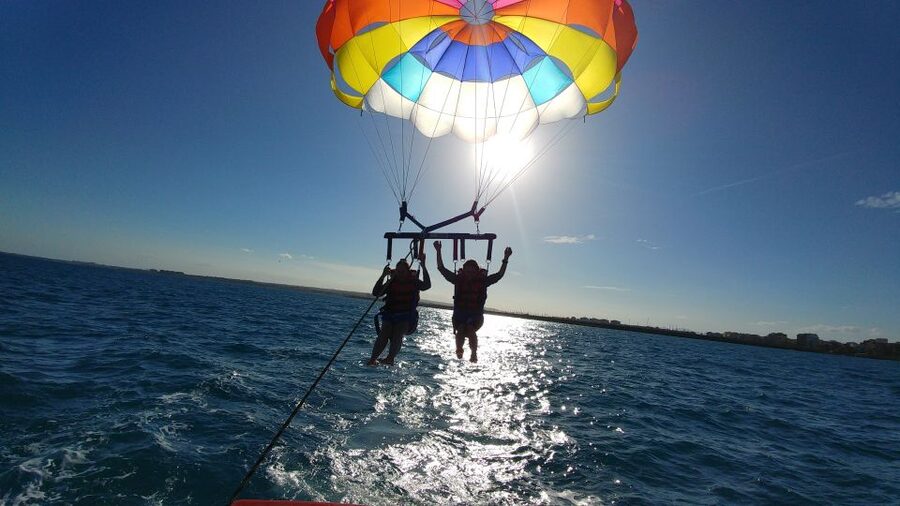 Alicante: Boat Trip and Parasailing Experience with Drink - The crew and the practical side of the experience