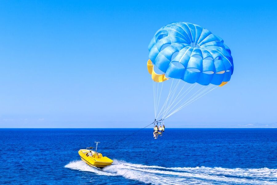 Amalfi Coast: Parasailing Flight Adventure - The 15-minute flight and its dry landing