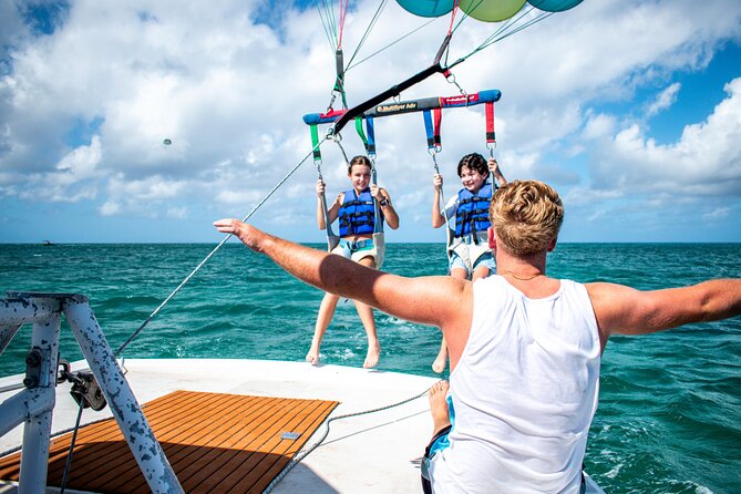 Aruba Parasailing Experience from Noord - Safety, harnesses, and first-time nerves
