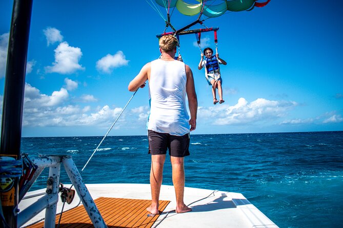 Aruba Parasailing Experience from Noord - Getting there and making the most of Palm Beach