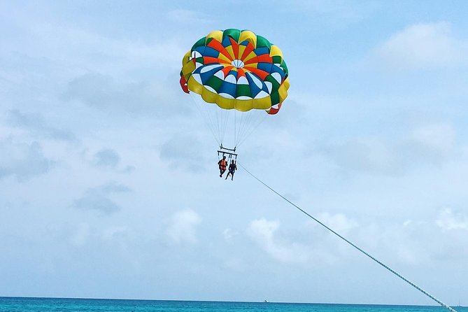 Aruba Parasailing with Unparalleled Views - Aruba Parasailing at a Glance