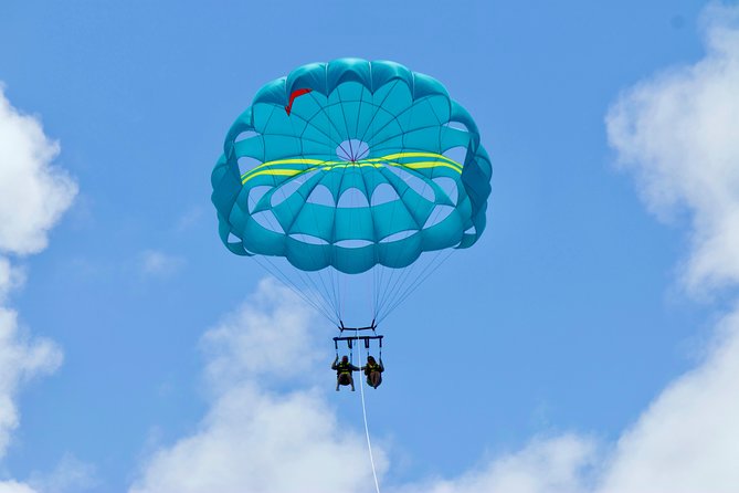 Aruba Parasailing with Unparalleled Views - What the $70 Price Really Buys