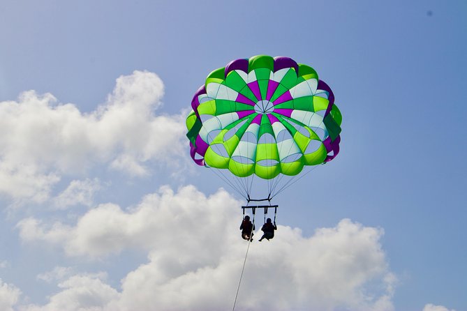 Aruba Parasailing with Unparalleled Views - The Crew’s Best Qualities