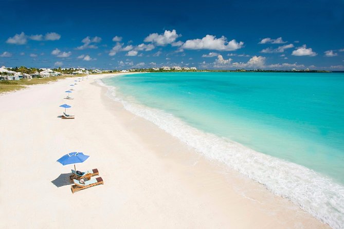Bahamas Watersports Adventure: Parasail, Jet Ski, Banana Boat - Staff service and the tipping issue