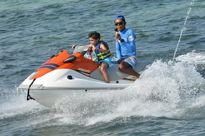 Bali Parasailing Adventure,Banana Boat,Jet Ski and Donut Boat with Transfers - What this Nusa Dua water-sports package is really like