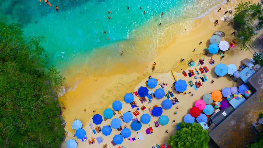 Bali: Parasailing, Jet Ski & Uluwatu Tour with Kecak Dance - Your guide may be the difference between good and great