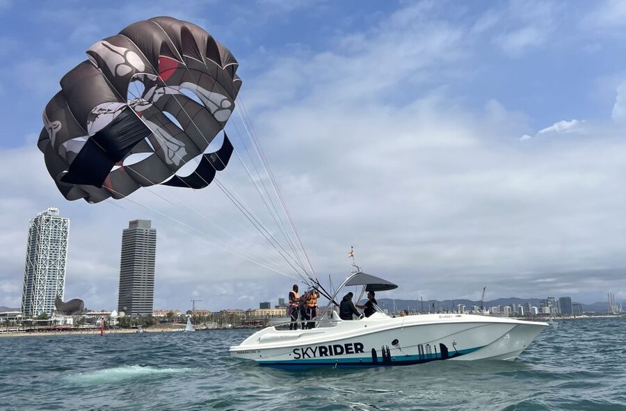 Barcelona: Guided Parasailing Experience - My verdict on Nomad Nautic’s parasailing experience