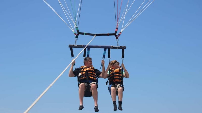 Barcelona: Parasailing with panoramic views over the sea - Barcelona from more than 150 meters above the sea