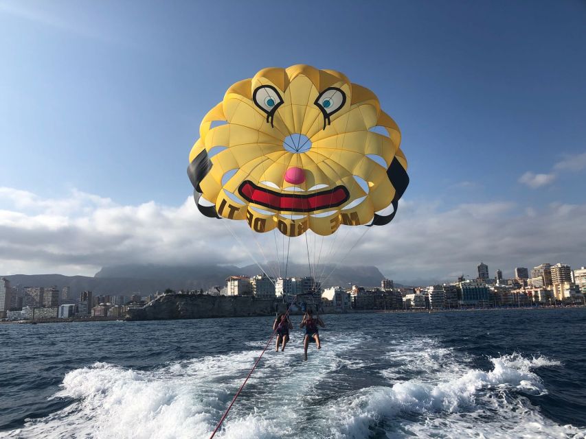 Benidorm: Parasailing Boat Trip with Costa Blanca Views - Leaving the beach for open water