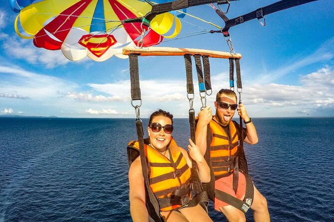 Boracay Parasailing Experience - Fifteen minutes above Boracay