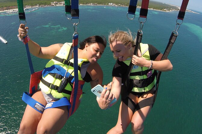 Cancun Parasail Open Schedule - The water taxi ride to the main boat