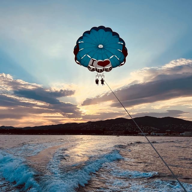 Cannes: Parasailing Experience for Couples, Family & Friends - Arriving at Boat Evasion in Port Béal
