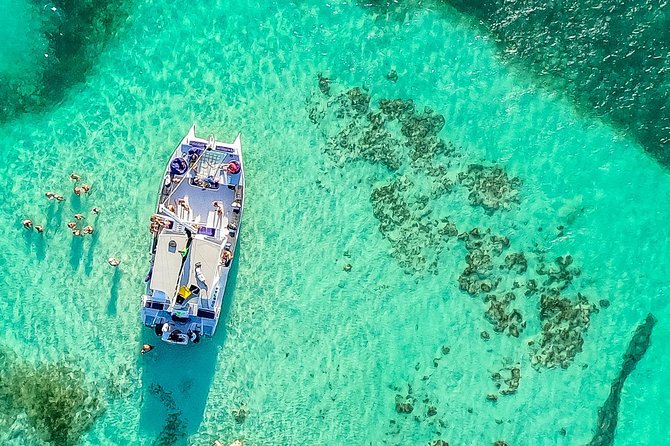 Catamaran Cruise with Snorkeling & Parasailing - What the open bar and snacks add