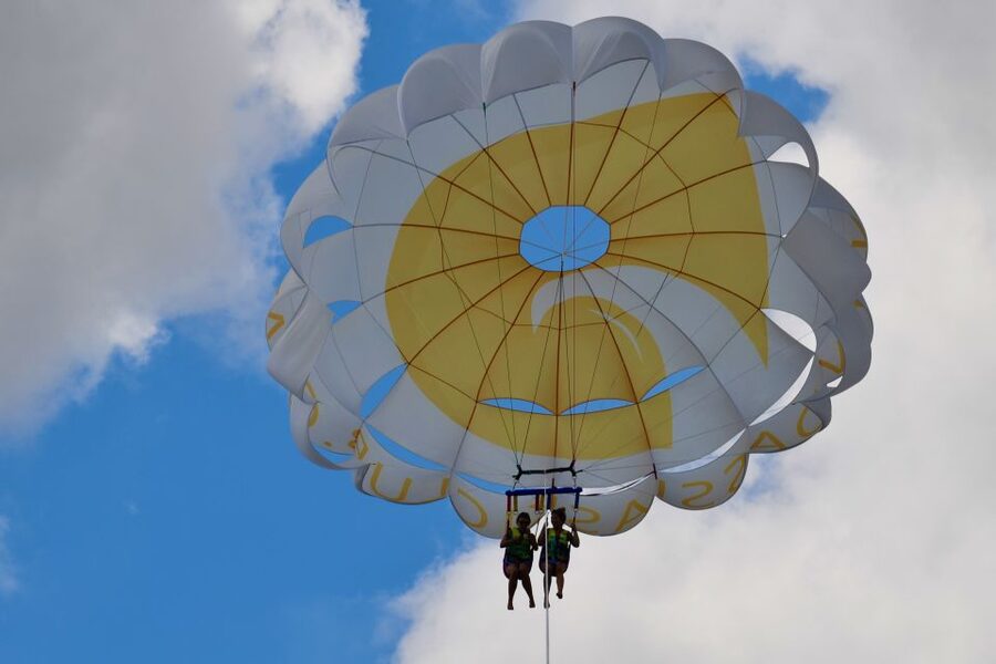Corfu: Parasailing Adventure Near Corfu Town - Getting there without a stressful start