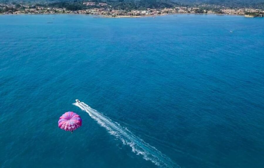 Corfu: Parasailing Experience for 2 in Sidari - Who will get the most from this activity