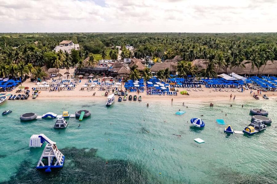 Cozumel: Best Parasailing Experience + Locker - Safety instructions and the first lift