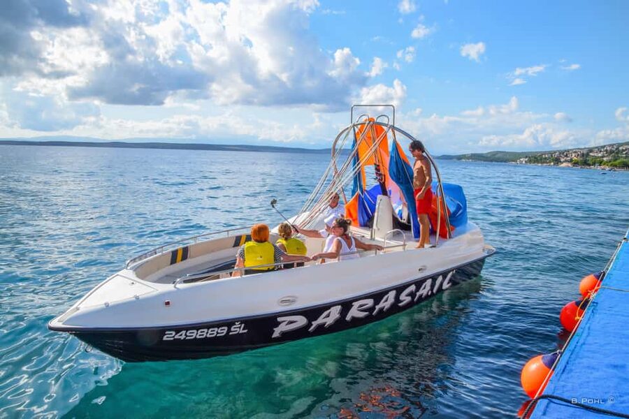 Crikvenica: Parasailing Experience Over the Adriatic Sea - The speedboat ride and launch