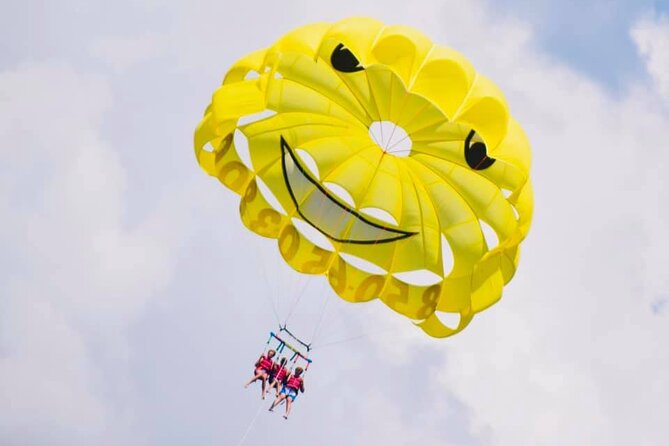 Destin Parasailing Experience - The crew makes the difference