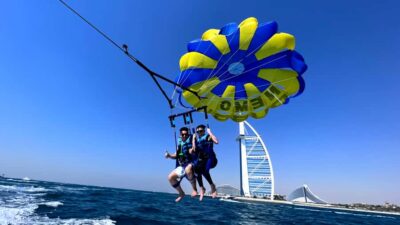 Burj Al Arab Parasailing, Ice Cream, Pics, and Videos