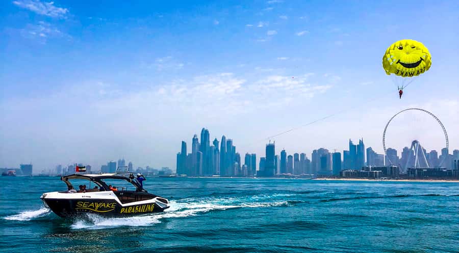 Dubai Jumeirah Parasailing adventure with breathtaking views - Key points to know before booking