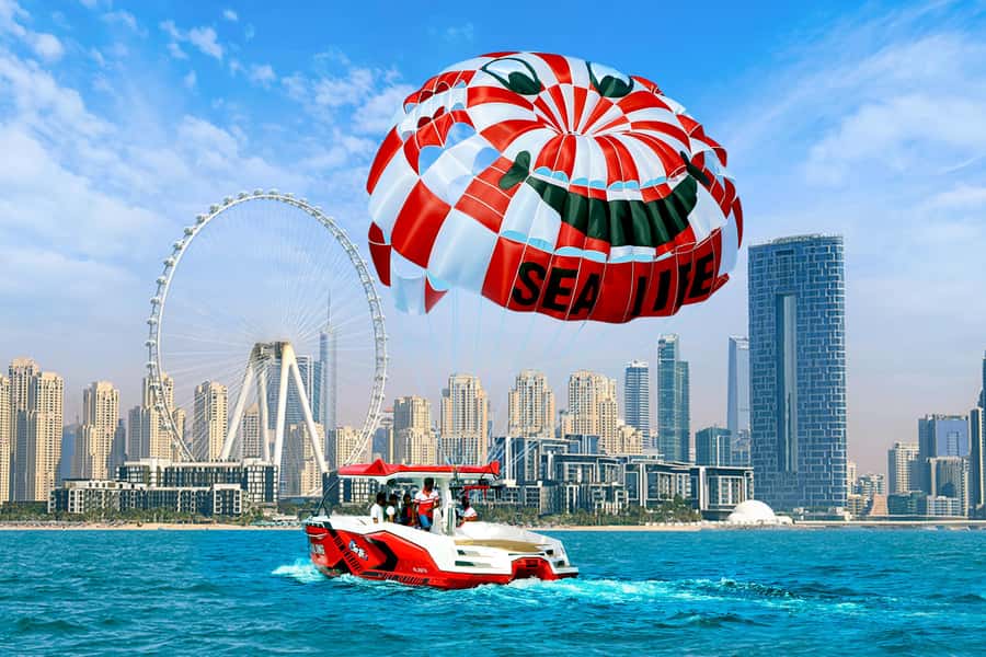 Dubai: Palm View and JBR View Parasailing Experience - Key points before you book