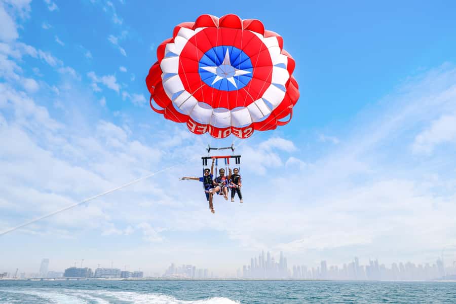 Dubai: Palm View and JBR View Parasailing Experience - Photos, music, and keeping the memory
