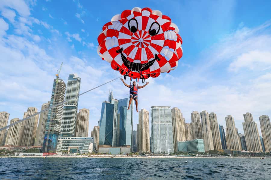 Dubai: Palm View and JBR View Parasailing Experience - Is $70 a fair price?