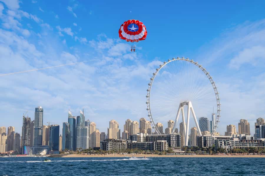 Dubai: Palm View and JBR View Parasailing Experience - Should you book it?
