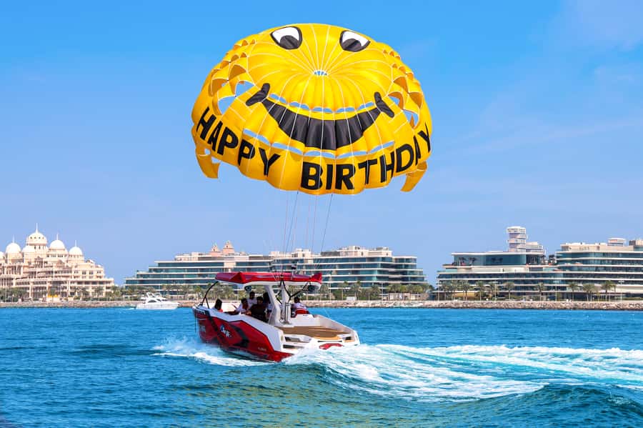 Dubai: Parasailing with Happy birthday Parachute JBR & Palm - How much time you really get