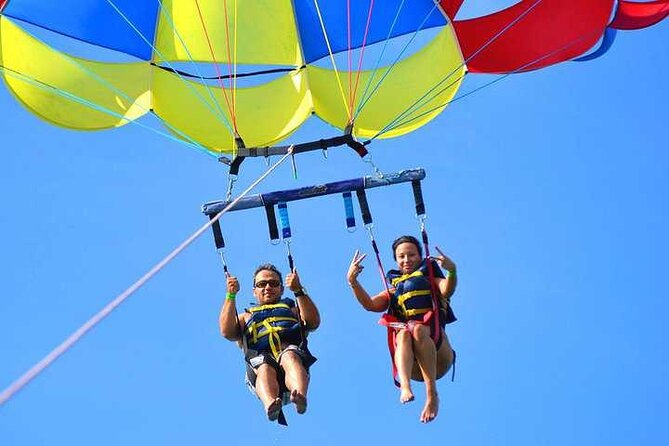 Enjoy on the Parasailing Experience with Transfer - Hurghada - The 7 to 10-minute flight