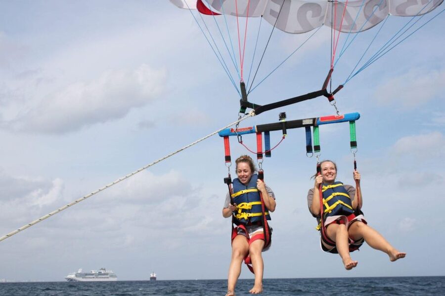 Fort Lauderdale: 90-Minute Parasailing Adventure - Key Points at a Glance