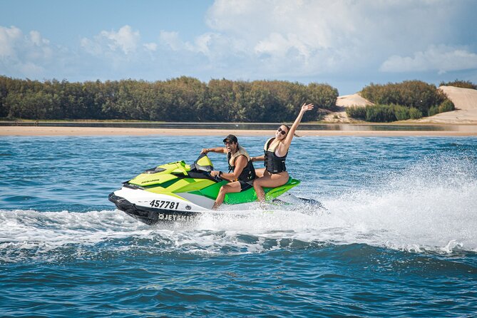 Gold Coast & Surfers Paradise - Parasail & V8 Jetboat Combo - The 30-minute V8 jetboat ride