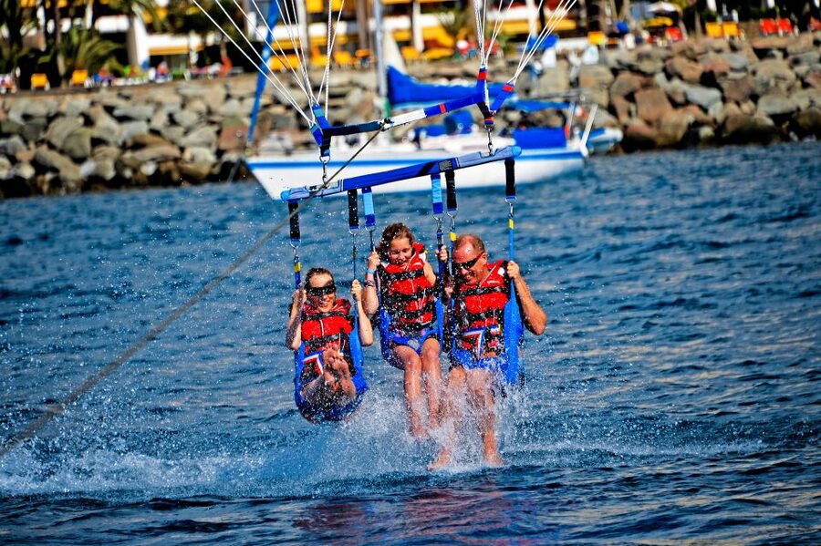 Gran Canaria: 1 to 3 Person Parasail over Anfi Beach - The lift-off is designed to feel gentle