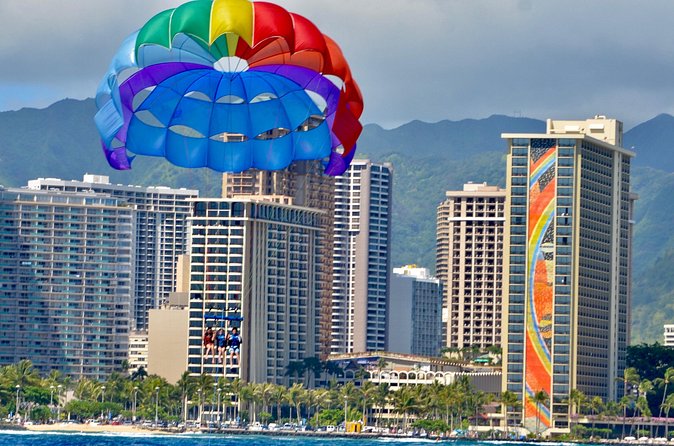 Hawaiian Parasail Since 1977 from Waikiki Beach - What to bring, and what to leave behind