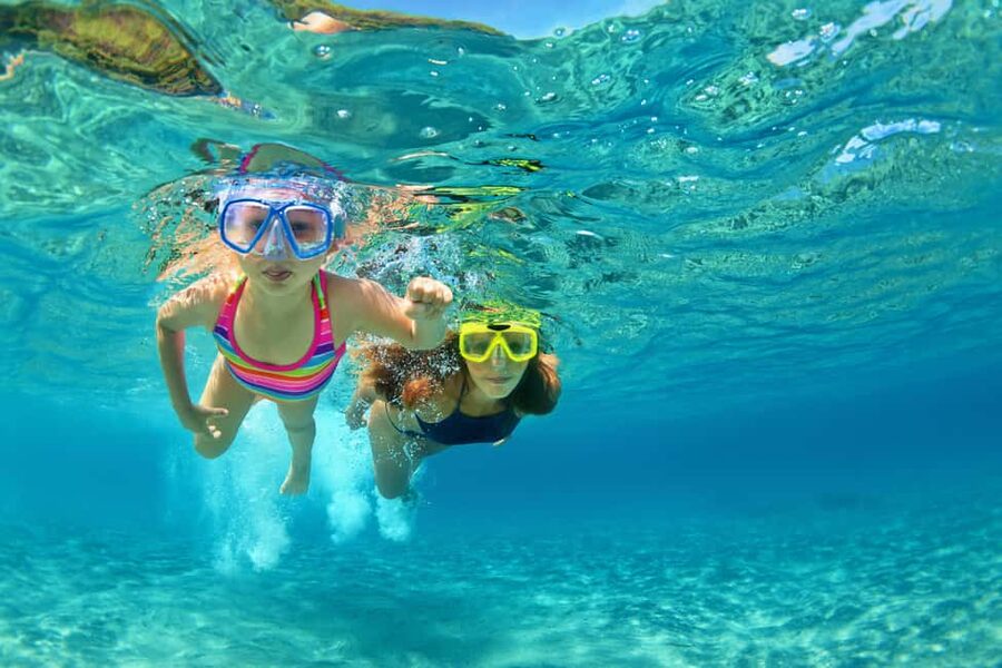 Hurghada: Glass Boat & Snorkeling with Optional Parasailing - Photos, drinks, and the small extras