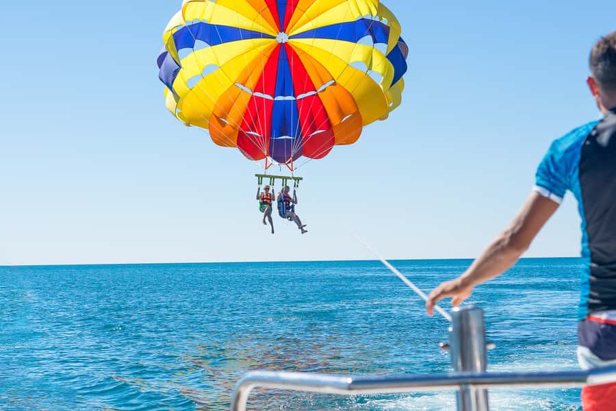 Hurghada: Parasailing Adventure on the Red Sea - A short flight with a very wide view