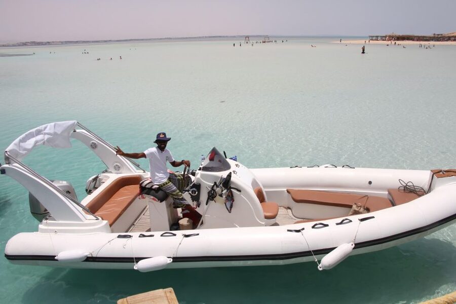 Hurghada: Speedboat Parasailing Adventures & Hotel Pick up - Who will enjoy this most?