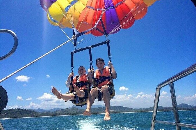 Jetski and Parasailing w/ Entry & Private Transportation - How the three-hour schedule may feel
