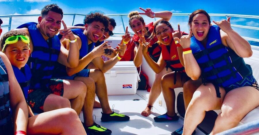 Key West: Ultimate Parasailing Experience - Arriving at the departure point