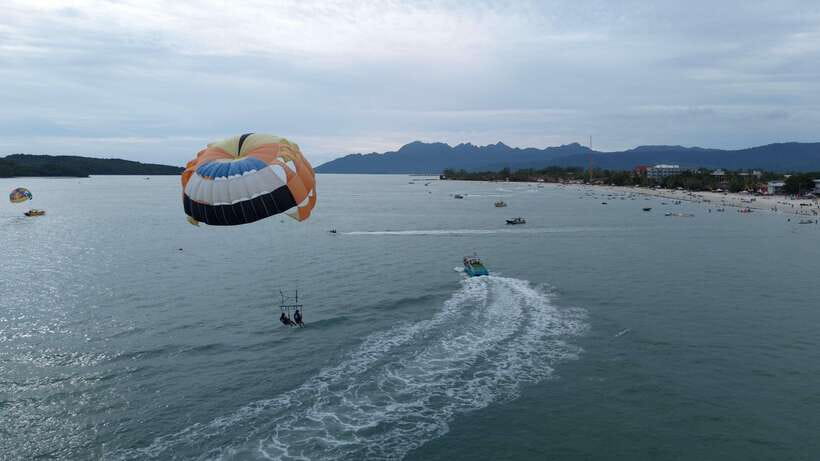 Langkawi: Jet Ski and Parasailing Tour - What the $239 group price really includes