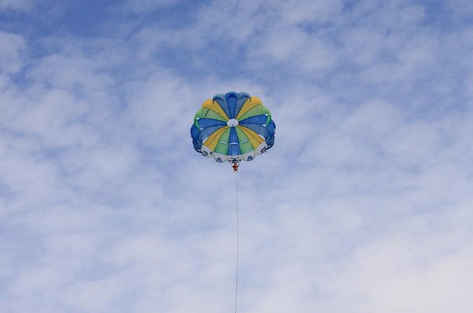Los Cabos Parasailing Adventure Skybound over Cabo San Lucas Bay - Flying above El Arco and Land’s End