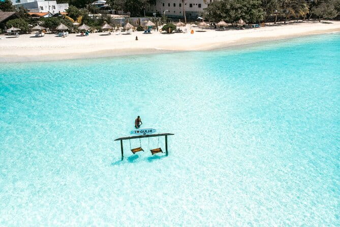 Maafushi Parasailing Experience - Who should book this Maafushi experience?