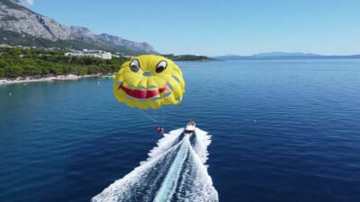 Makarska: Parasailing Experience – MPL Nautika