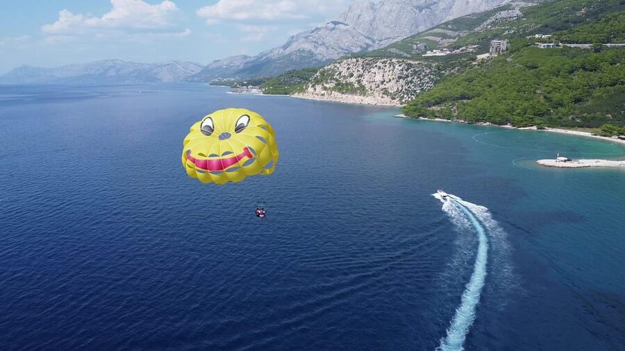 Makarska: Parasailing Experience - MPL Nautika - What Takeoff Feels Like