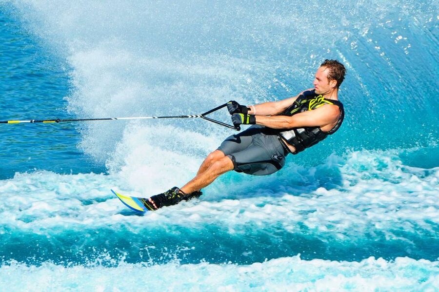 Marmaris: Jet Ski, Jet Car, Flyboard, or Parasailing Trip - Choosing between four Marmaris water sports