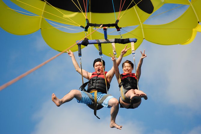 Maunalua Bay Higher Flyer Parasailing Adventure - The views from above Koko Head and the Ko’olau Range