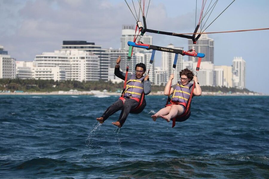 Miami Beach: Parasailing Boat Tour in South Beach - What the $80 price really buys